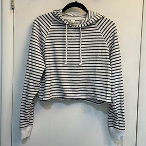 Cute cropped sweatshirt!